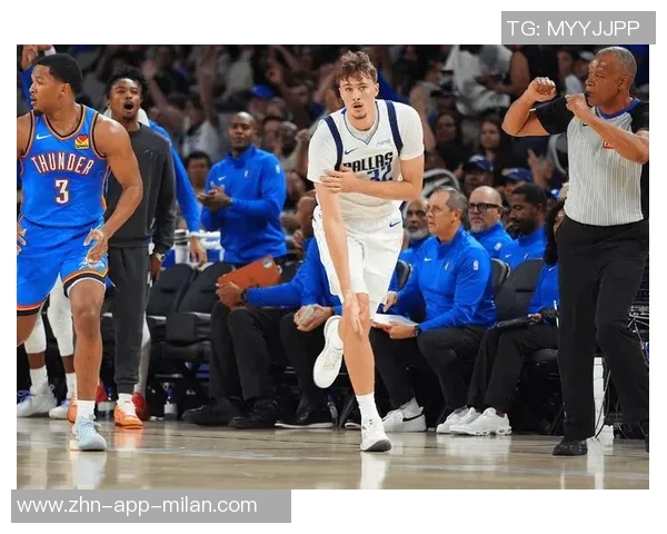 浓眉寄语弗拉格希望他放松心态未来将由他承担重任